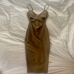 Form fitting beige dress by Nookie